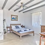 Apleton Paros Villa Isterni (Paros)