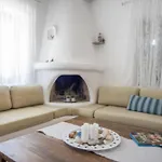 Apleton Paros *