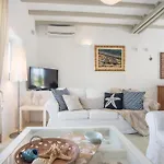 Apleton Paros