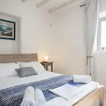 Apleton Paros Villa Isterni (Paros)