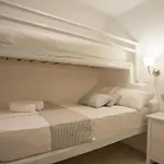 Apleton Paros Isterni (Paros)