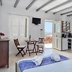Apleton Paros