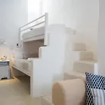 Apleton Paros Isterni (Paros)