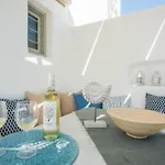 Apleton Paros