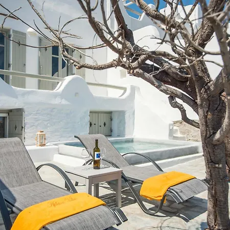 Apleton Paros *