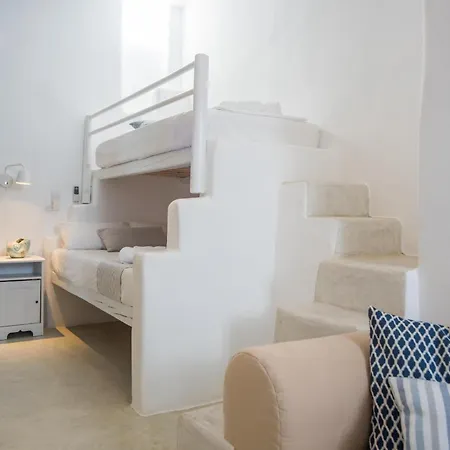 Apleton Paros Isterni (Paros)