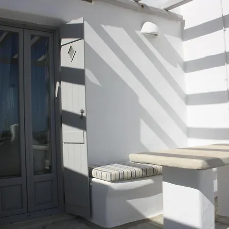 Apleton Paros Isterni (Paros)